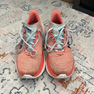 Hoka Women's Mach 5 Coral Running Shoes